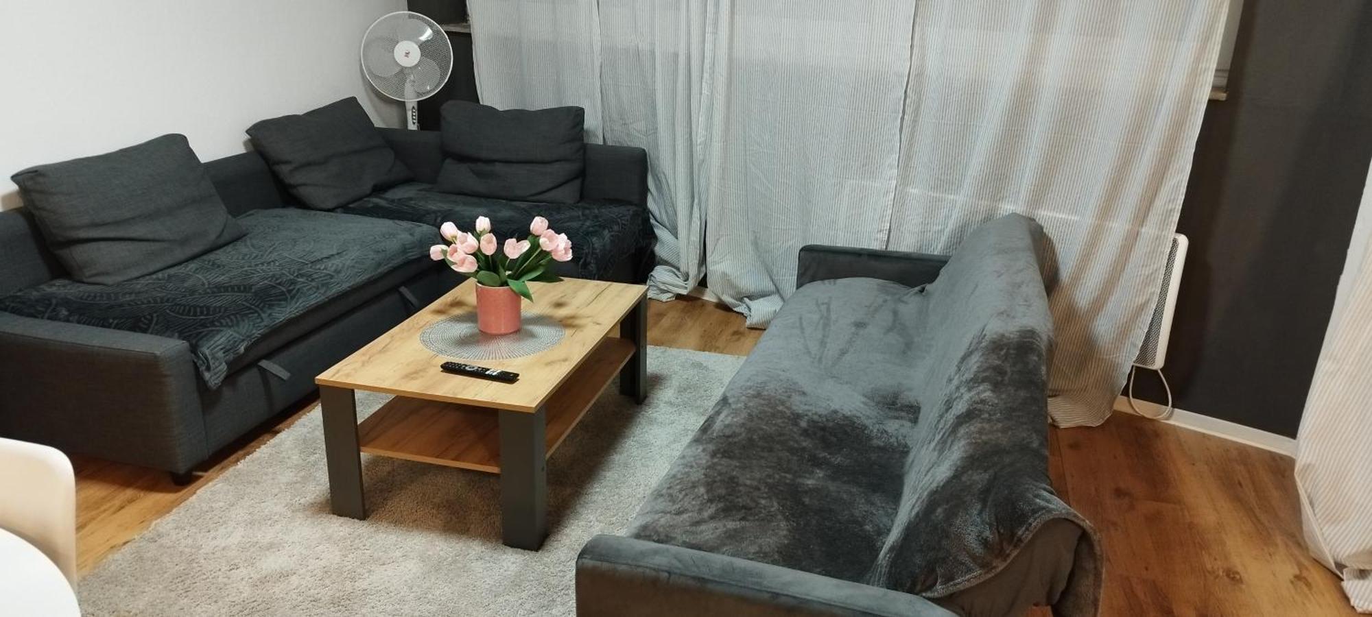 Schoene Sonnige Wohnung Juchen ภายนอก รูปภาพ